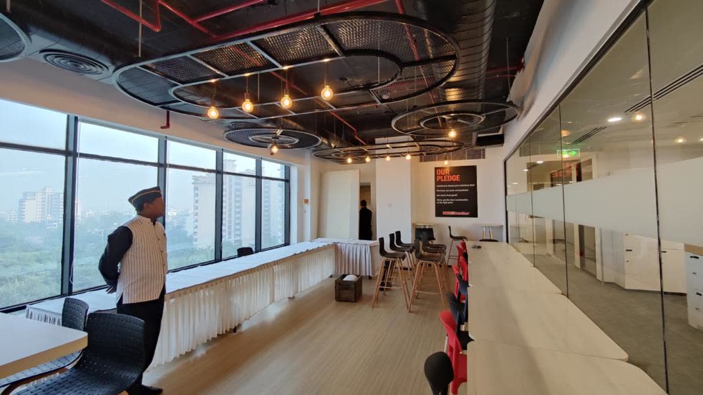 AutoZone by Design Domain, Gurgaon, image 4